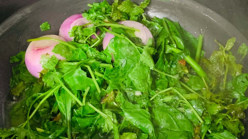 lets ready the Gravy of Hyderabadi Paneer